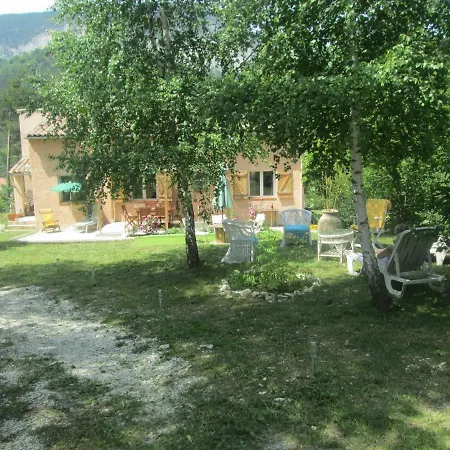 Holiday Home Lot Les Iscles Holiday home