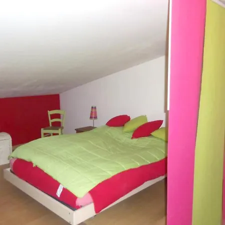 Holiday Home Lot Les Iscles Holiday home Lambruisse